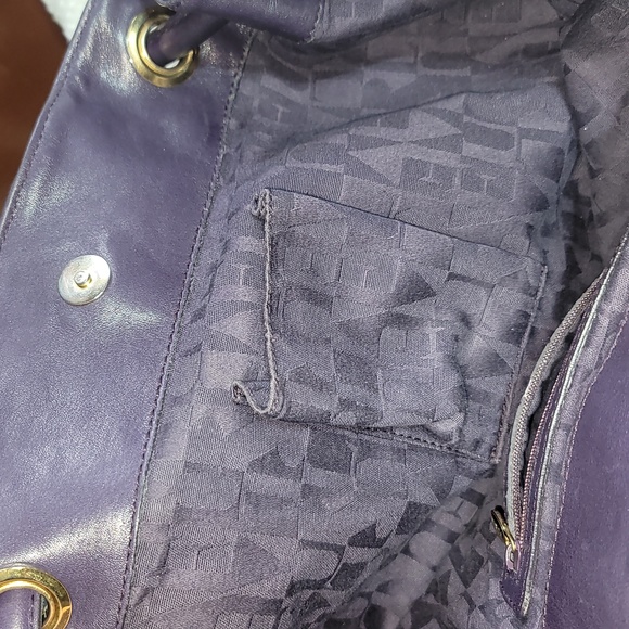 AUTHENTIC FURLA PURPLE LEATHER SHOULDER BAG GUC - Picture 10 of 17